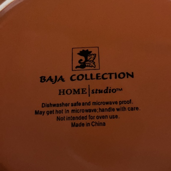 BajaCollection Round & Square Floral Plate Set - Picture 8 of 12